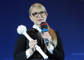 Тимошенко допустила объединение с Гриценко, Гриценко предположил, что у нее “гормоны закипели”