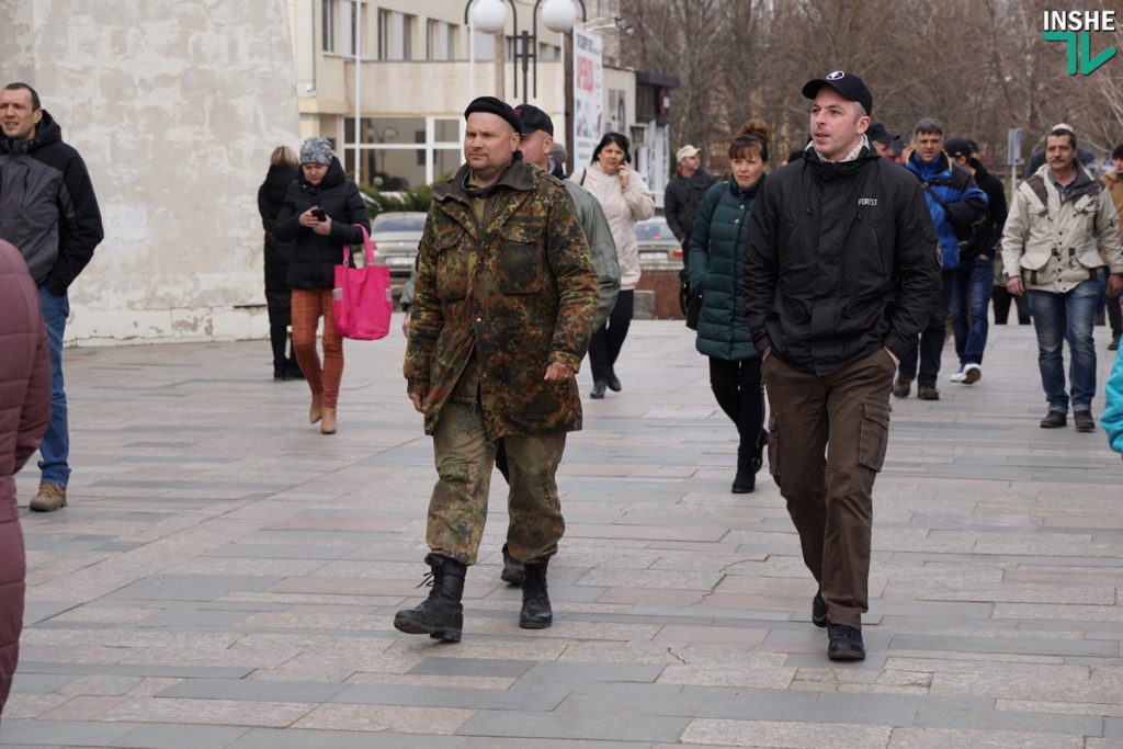 ОБНОВЛЕНО. В Николаеве полиция не пустила активистов-патриотов на встречу с Вилкулом 26