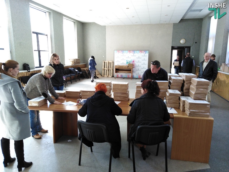 Формата А4: Окружкомы Николаевщины получили бюллетени для голосования на втором туре президентских выборов 1