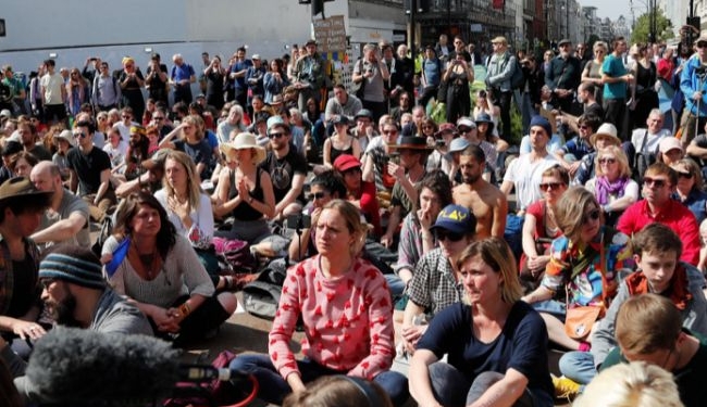 Экологические протесты в Британии: задержано свыше 700 человек