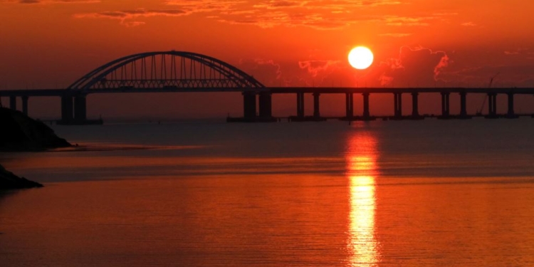 Чтобы видели все: суд в Гааге будет вести прямую трансляцию слушания по иску Украины к России о нарушениях морского права