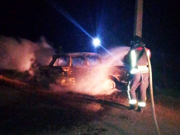 На Николаевщине потушили автомобиль, загоревшийся в результате ДТП 1