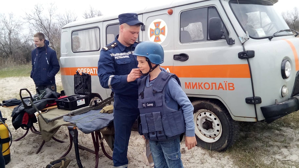 В прибрежной зоне Кинбурна спасатели Николаевщины нашли и обезвредили 70 снарядов времен прошлых войн 19