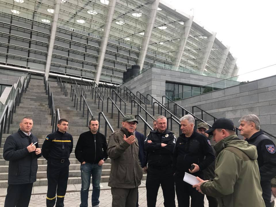 Силовики провели совещание на "Олимпийском" - готовятся к возможным дебатам 6