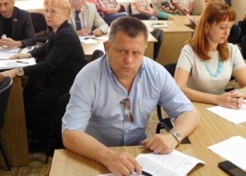 Депутата Южноукраинского горсовета признали виновным. Он голосовал за выделение себе 122 тысяч гривен помощи
