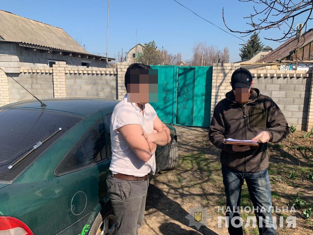 Николаевские правоохранители задержали наркодельцов, которые наладили канал сбыта метадона в Николаеве и Одессе 11