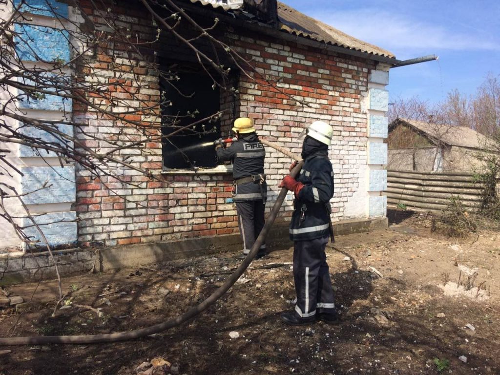 За прошедшие сутки на Николаевщине горело и жилье, и хозпостройки 3