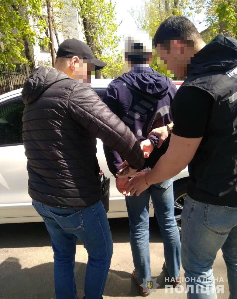 Двое иностранцев вербовали украинок в сексуальное рабство в Китай 7