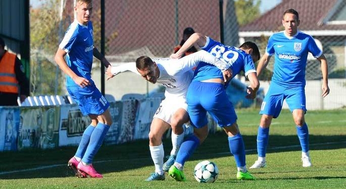 МФК «Николаев» на выезде поборолся, но уступил «Балканам»