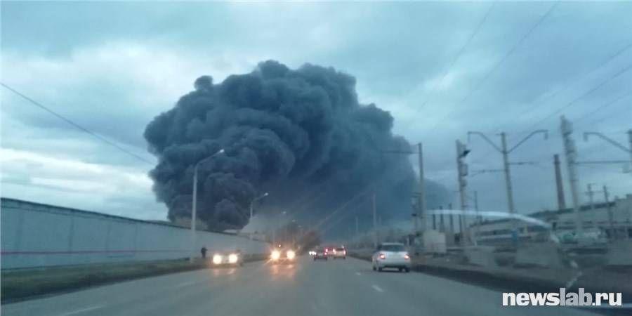 В Красноярске горит завод по производству баллистических ракет 1