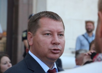 Губернатор Херсонской области написал заявление об отставке. Этого требовали активисты инициативы «Кто заказал Катю Гандзюк?»