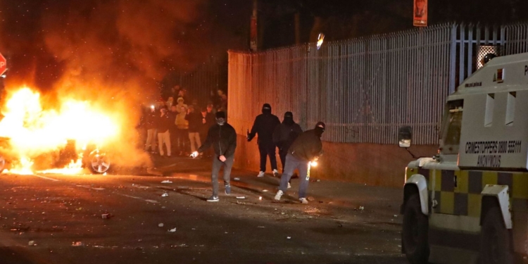 Стрельба в Северной Ирландии: погибла журналистка