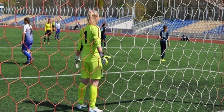 Девичья сборная Николаевской области WU-16 после трех туров возглавляет группу Высшей лиги чемпионата Украины