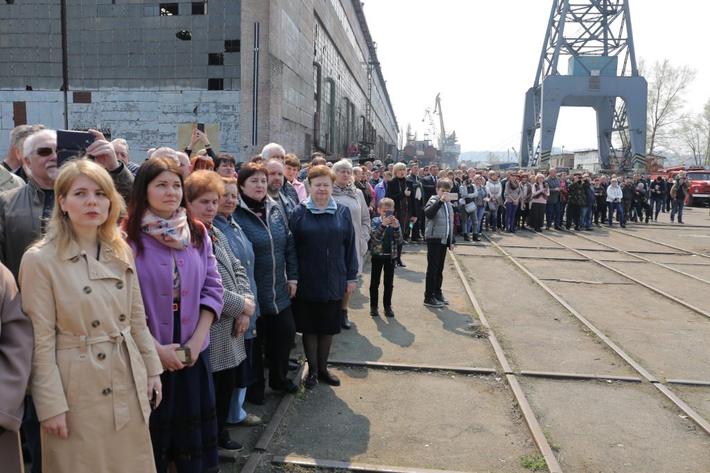В Киеве спустили на воду первый украинский корабль-разведчик 9
