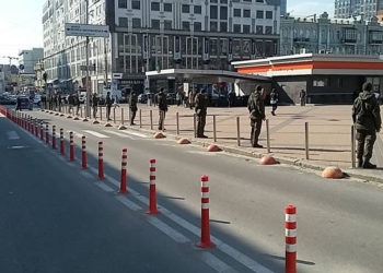 Нацгвардия оцепила территорию возле “Олимпийского”