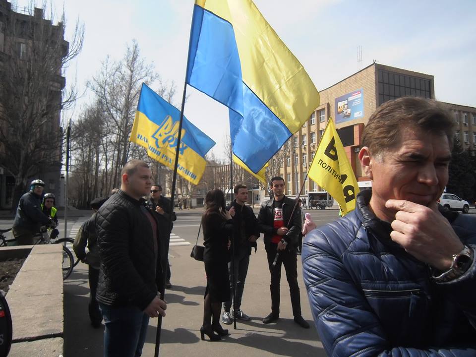 Жители Николаева отметили 5-ю годовщину разгона лагеря "антимайдана" 9