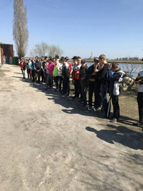 В Николаеве состоялись соревнования среди гребцов на байдарках и каноэ. Первые на воде в этом году 6