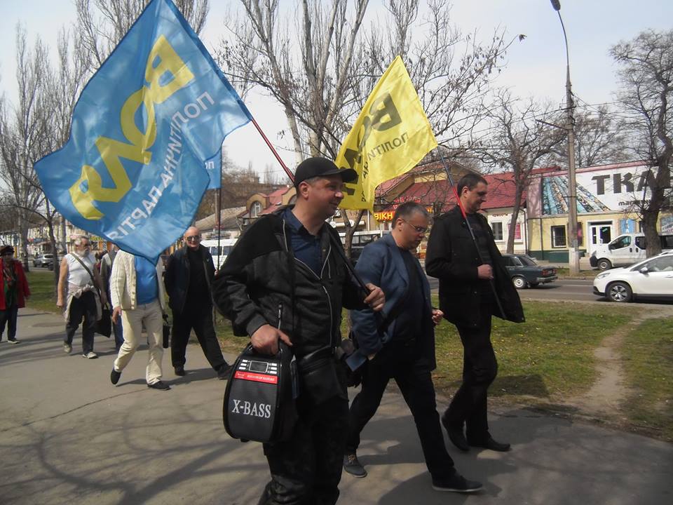 Жители Николаева отметили 5-ю годовщину разгона лагеря "антимайдана" 13
