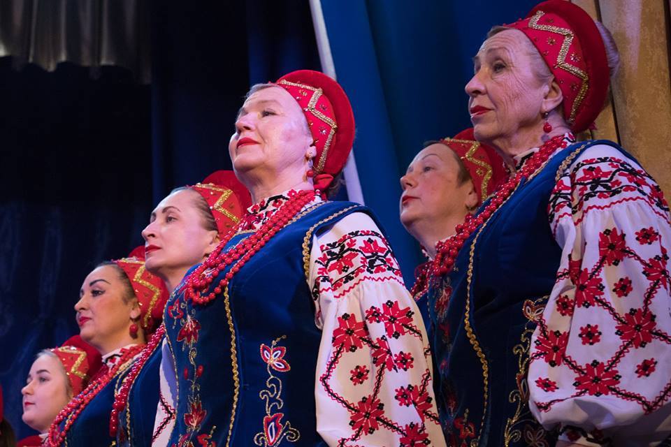 В Николаеве конкурс «Материнская песня» собрал более 50 исполнителей 19