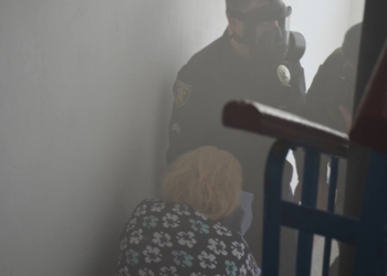 В Николаеве возник пожар в захламленной квартире