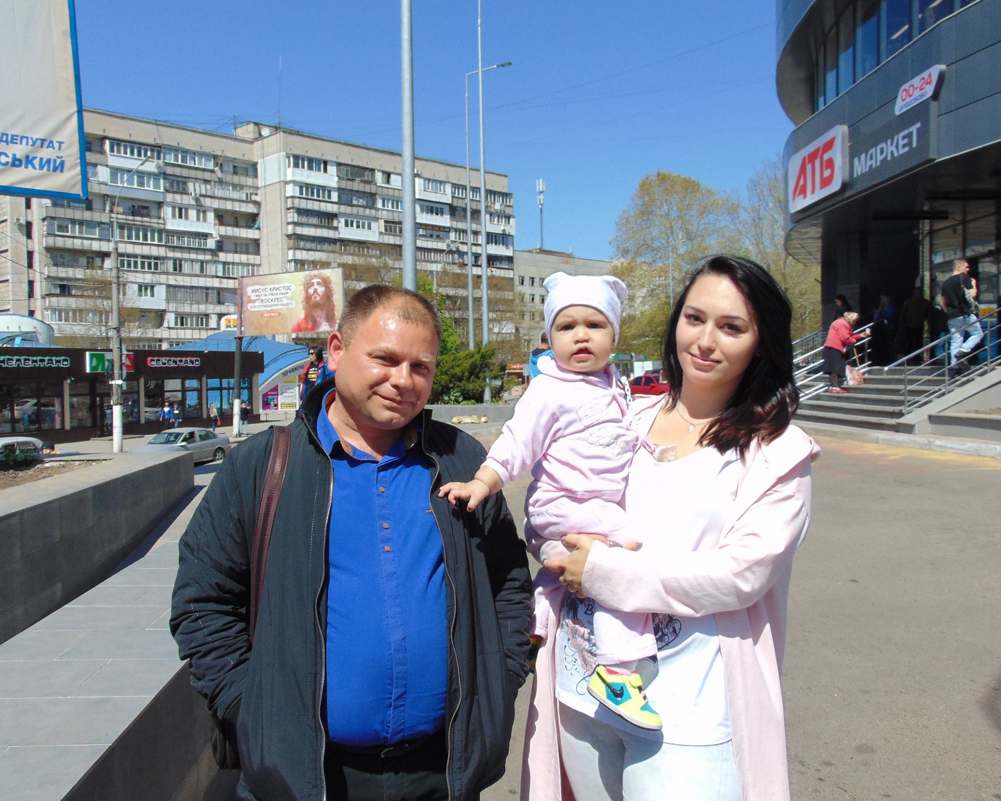 «Николаевэлектротранс» извинился перед молодой мамой, которая вчера выпала из троллейбуса вместе с младенцем