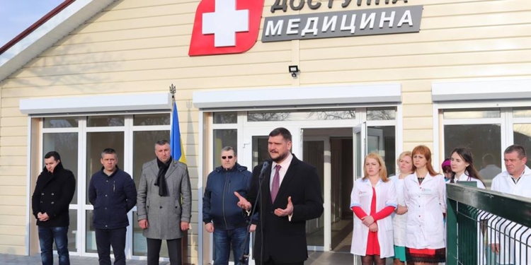 На Николаевщине восстанавливается сельская медицина – новые амбулатории уже работают и обслуживают жителей