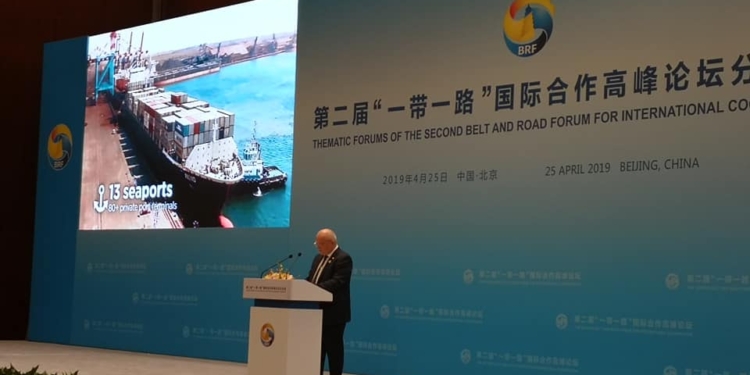 Китайцы дадут $340 млн на строительство моста через Днепр. Что Украина предлагает взамен?