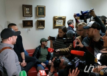 Скандал. Пресс-конференция друга детства Зеленского Манжосова с ожидаемым компроматом сорвалась – Манжосов сбежал