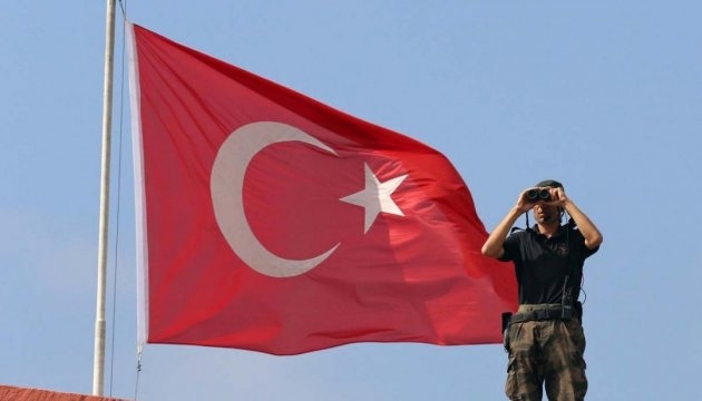 На местных выборах в Турции побеждает партия Эрдогана – подсчитали 99% голосов