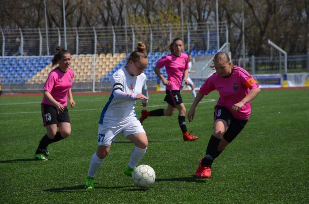Девичья сборная Николаевской области WU-16 после трех туров возглавляет группу Высшей лиги чемпионата Украины 21