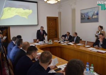 Сенкевич убирает киевлянина Крейнина и экс-губернатора Садыкова из исполкома