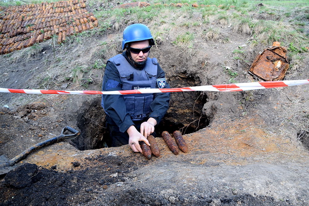 На Николаевщине пиротехники за несколько дней нашли более 1600 взрывоопасных предметов 5