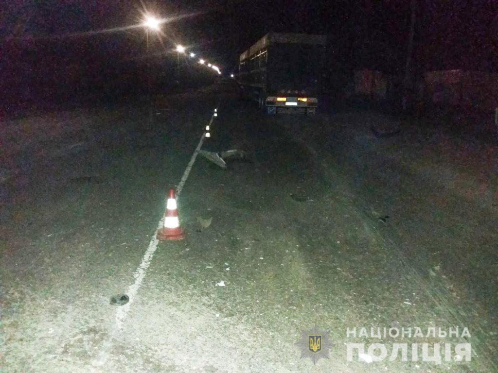 В Вознесенском районе пьяный водитель врезался в грузовик. Погиб 20-летний пассажир 1