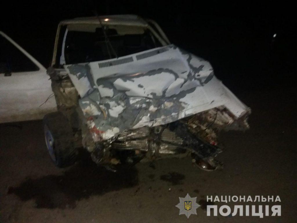 В Вознесенском районе пьяный водитель врезался в грузовик. Погиб 20-летний пассажир 3
