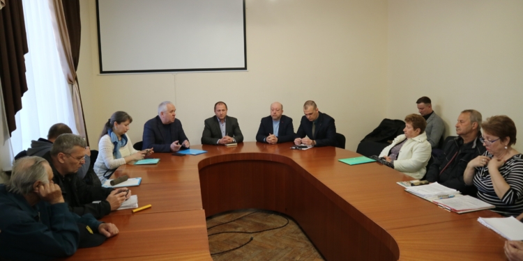 В мэрии Николаева обсудили проблемные вопросы, возникающие при переходе к новой управляющей компании