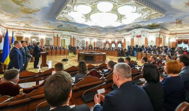 Судьи Высшего антикоррупционного суда приняли присягу