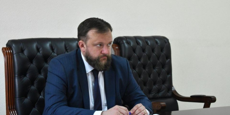 «Депутатський мандат не дає право бути невігласом і нести ахінею» – Кушнир ответил Подберезняку по теме Николаевского аэропорта