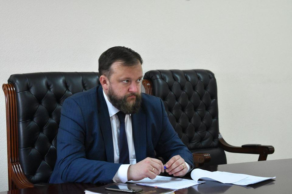 ЦИК зарегистрировала вице-губернатора Александра Кушнира и еще трех кандидатов на николаевских округах 1