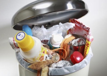 Американец выбросил в мусор выигрышный лотерейный билет