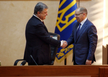 СМИ: Порошенко отправил в отставку главу Одесской ОГА
