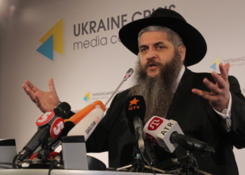 Главный раввин Украины пообещал помощь Зеленскому