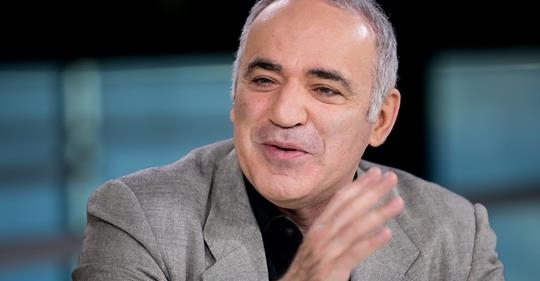 Российский оппозиционер Гарри Каспаров о выборах в Украине: “Молчать и завидовать”