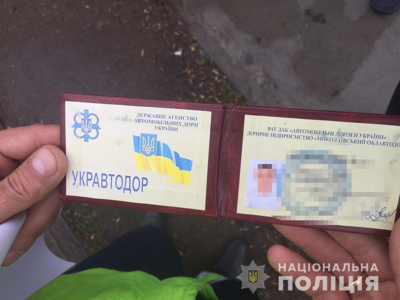 Под Николаевом на взятке погорели работники габаритно-весового комплекса