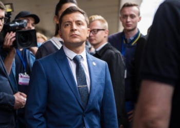 Названы семь серых кардиналов Зеленского, которые не попали в публичный список