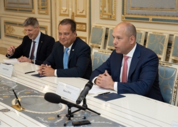 Глава Всемирного конгресса украинцев отреагировал на призыв Зеленского к диаспоре во время инаугурации (ФОТО)