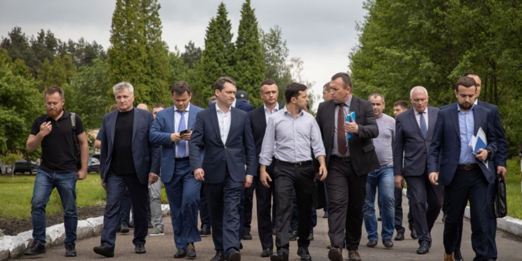 Зеленский созывает СНБО по поводу гибели двух горняков на шахте во Львовской области