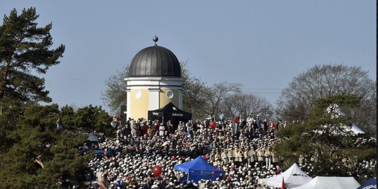 Первомай в Финляндии: хоровое пение, концерты и пикники