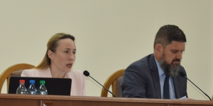 Стартовала сессия Николаевского облсовета, в повестке дня которой – отчет Алексея Савченко