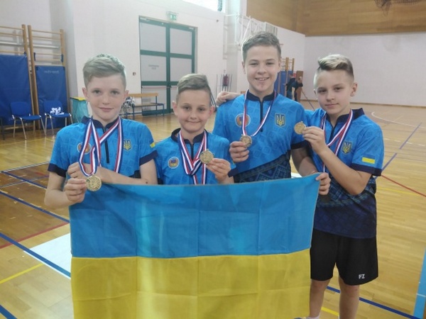 Четверо юных бадминтонистов из Николаева завоевали награды на международном турнире в Хорватии 1