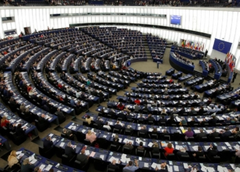 Сегодня стартовали выборы в Европарламент